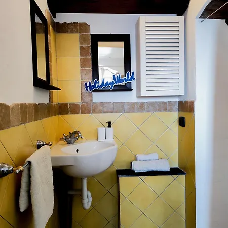 Apartment Fuori Rotta House By World Genoa